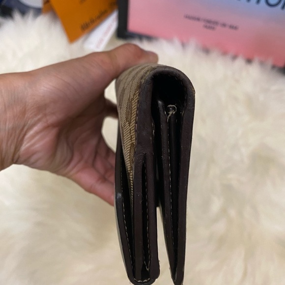 Gucci - Picture 7 of 16